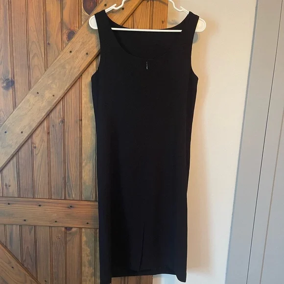 Kate Hill women’s little black dress - Picture 2 of 4
